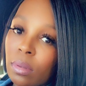 Meet your Posher, Kenita